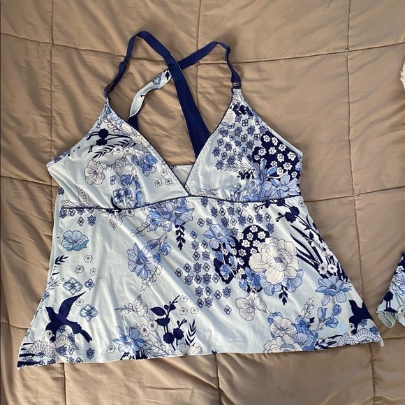 NWT- Women’s Apt 9 - two piece set floral sleepwear cami top and shorts- XXL - Picture 4 of 8